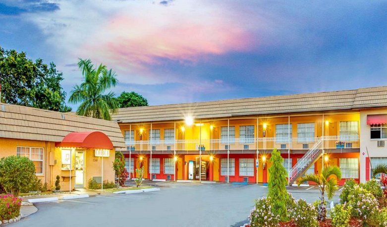 SureStay Hotel by Best Western Sarasota North